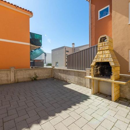 Niko Apartment Vir Εξωτερικό φωτογραφία